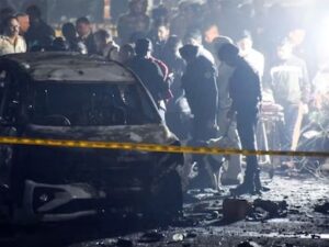 0j4blg7s_delhi-blast-chhattisgarh-car-registered-to-balod-resident-found-at-blast-site_625x300_11_November_25