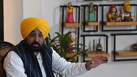 newindianexpress_2025-11-18_exvigxr8_P_4484125849