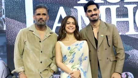 13jaate-hue-lamhon-intro